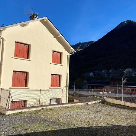 Appartement Au Centre Ville. Cauterets Exterior photo